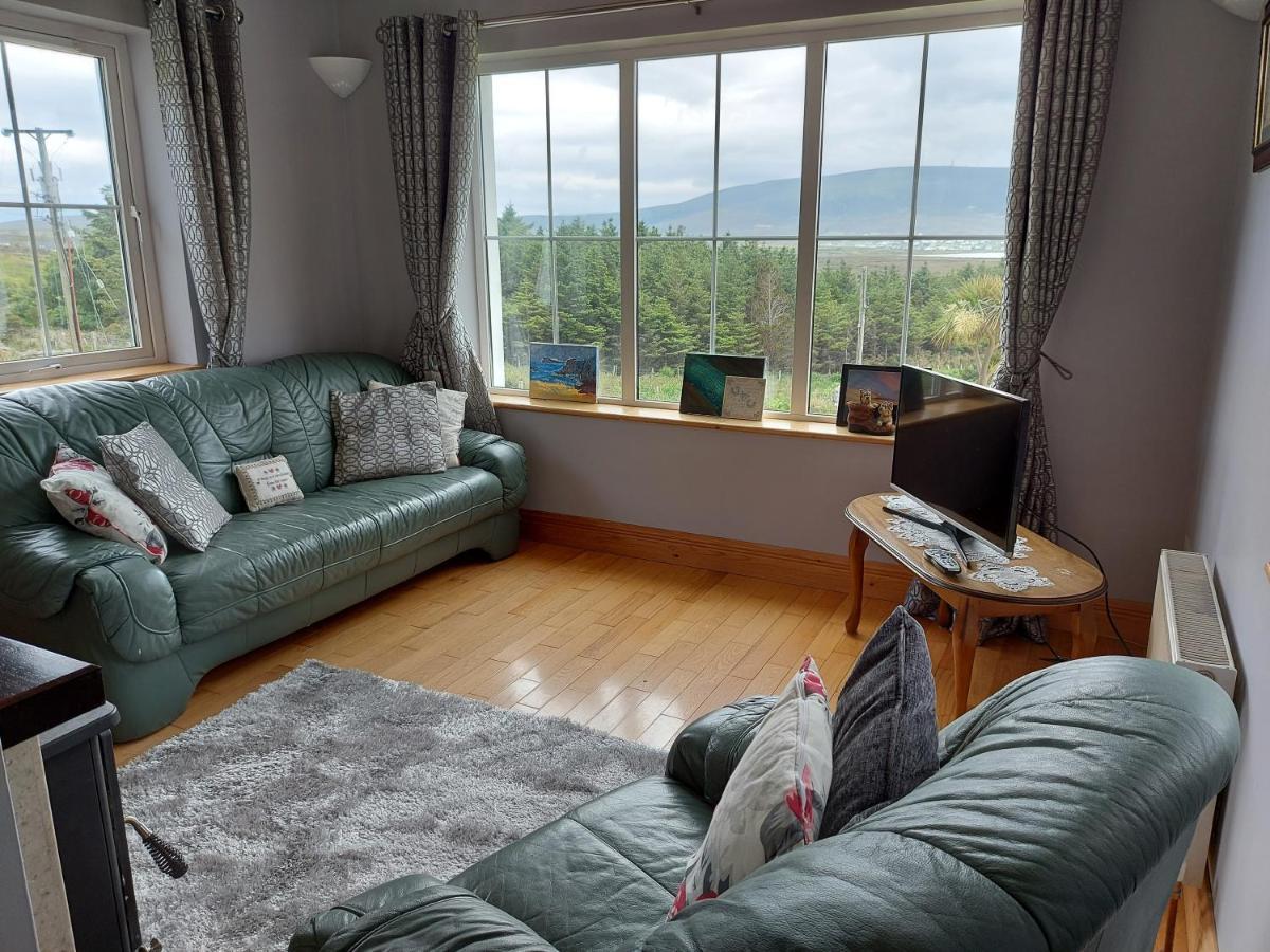 Minaun Cliff View Apartment Keel  ภายนอก รูปภาพ