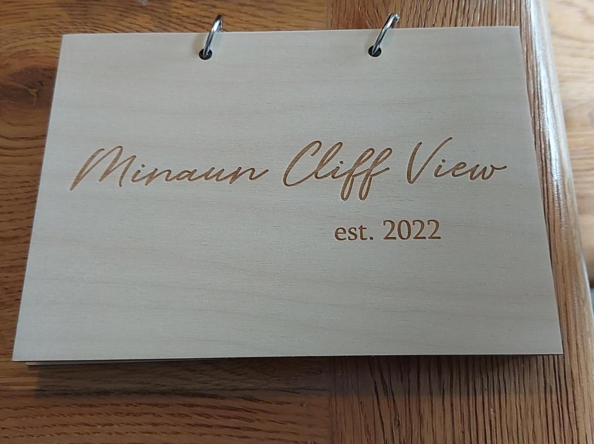 Minaun Cliff View Apartment Keel  ภายนอก รูปภาพ